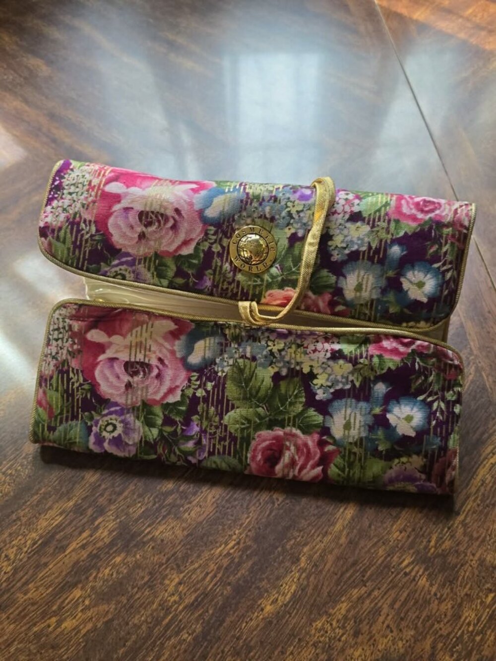 Cosmetic World Makeup Bag vintage floral